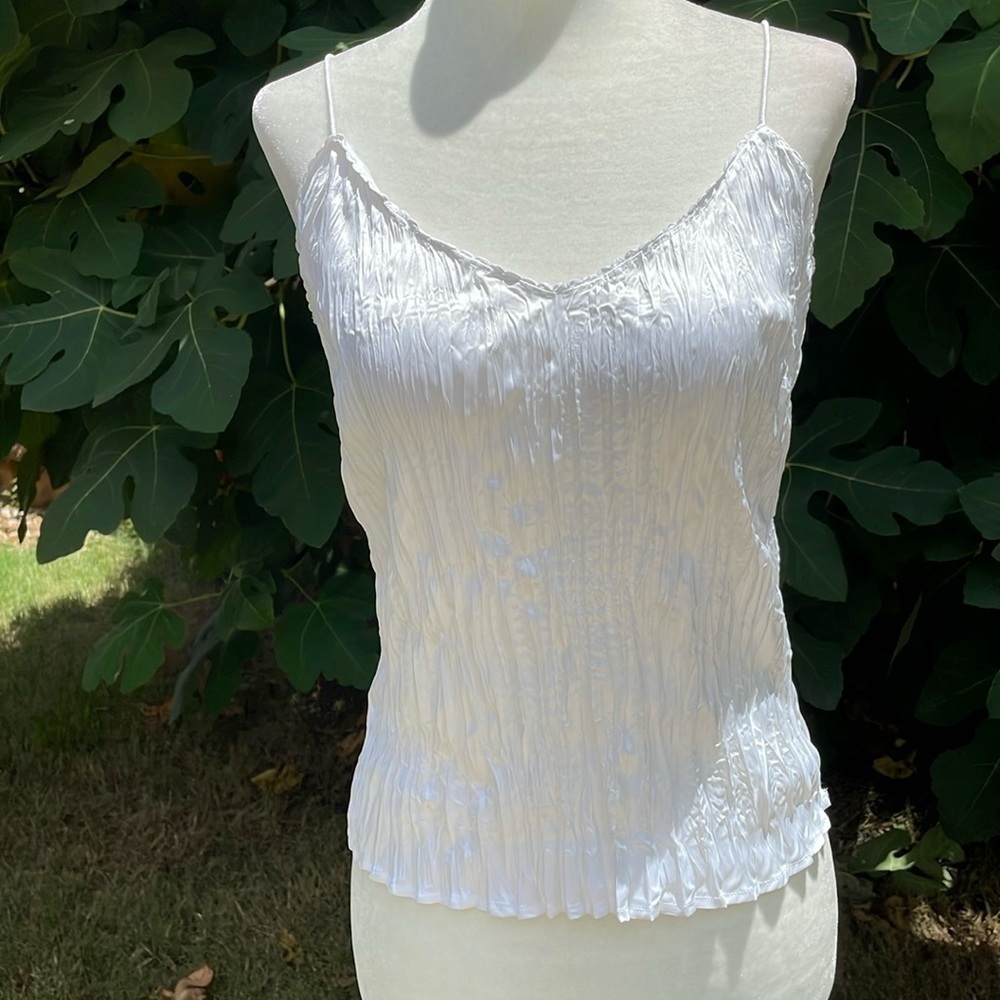 Peter Nygard Silky White Camisole with Spaghetti Straps - Size Small
